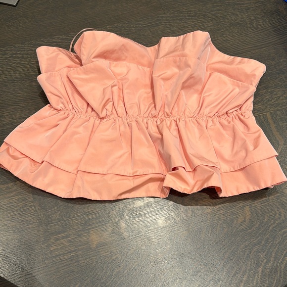 Pre-Owned Zara strapless pink ruffle top. Size L - Picture 2 of 6